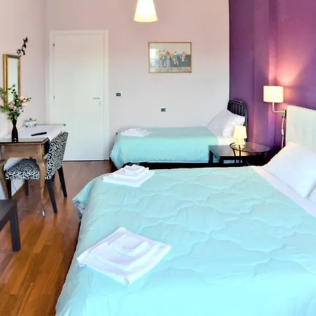 Loredana 100s Apartament *